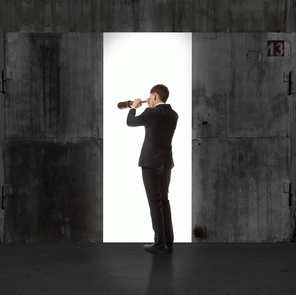 14 فیلم دلهره‌آور و ترسناک عاشقانه خارجی جدید که نفس‌تان را بند می‌آورند!